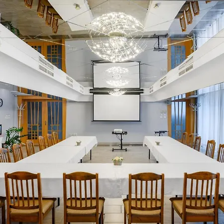 Aranyhomok Business City-wellness-hotel Hotel