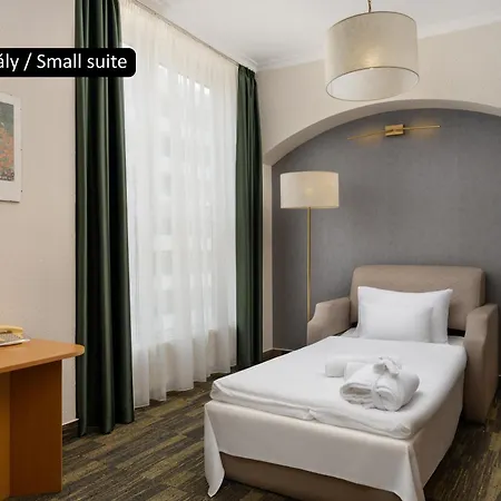 Ξενοδοχείο Aranyhomok Business & Relax 4*